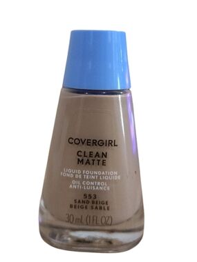 CoverGirl Clean Matte Liquid Foundation Sand Beige NWT